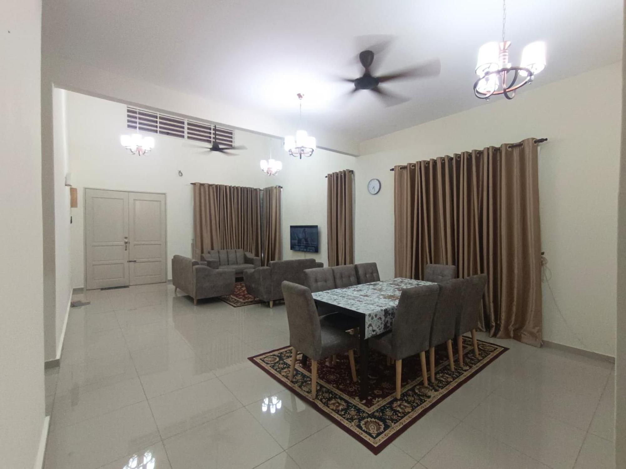 Nouri'S Homestay Melaka Dış mekan fotoğraf