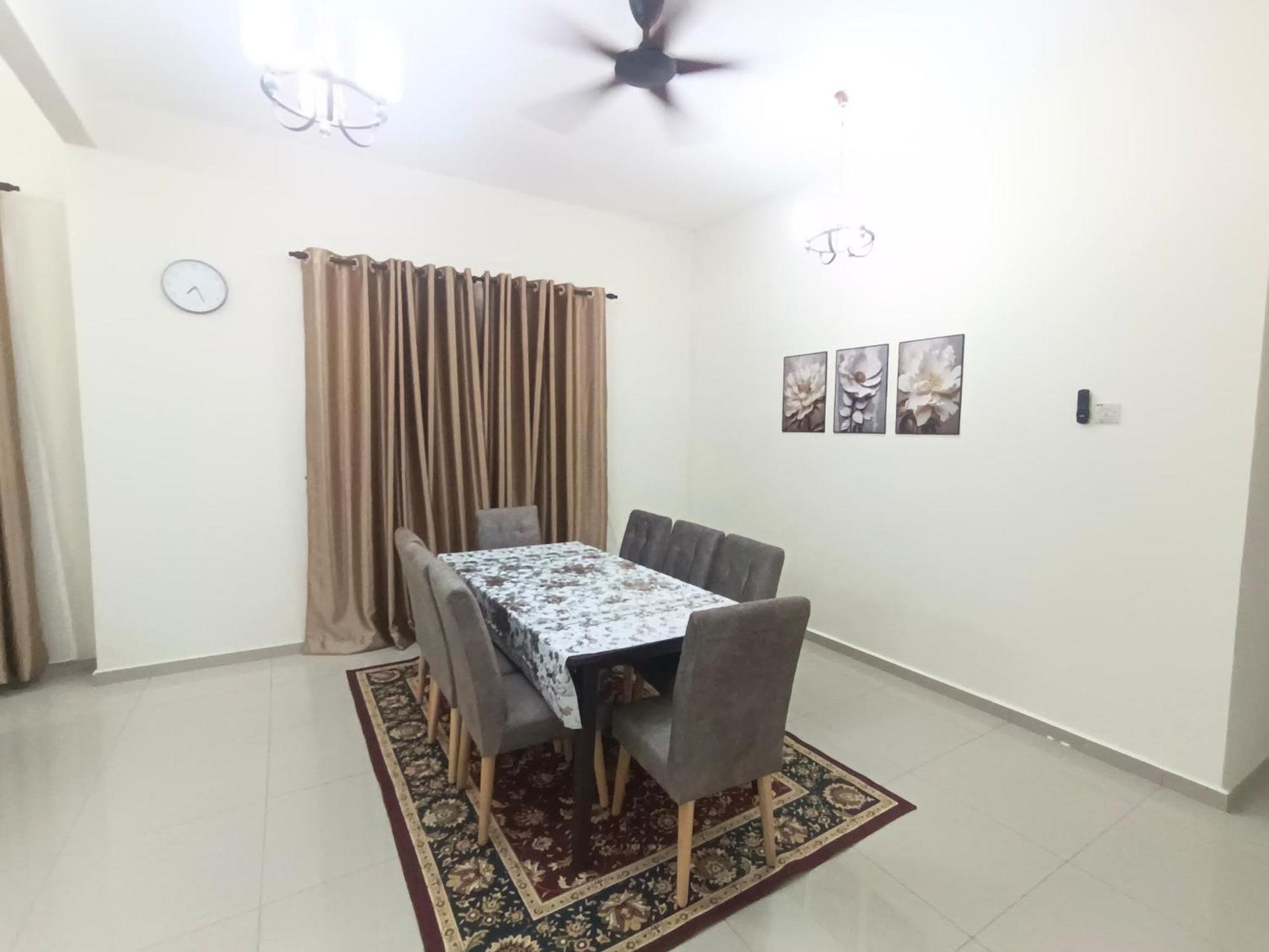 Nouri'S Homestay Melaka Dış mekan fotoğraf